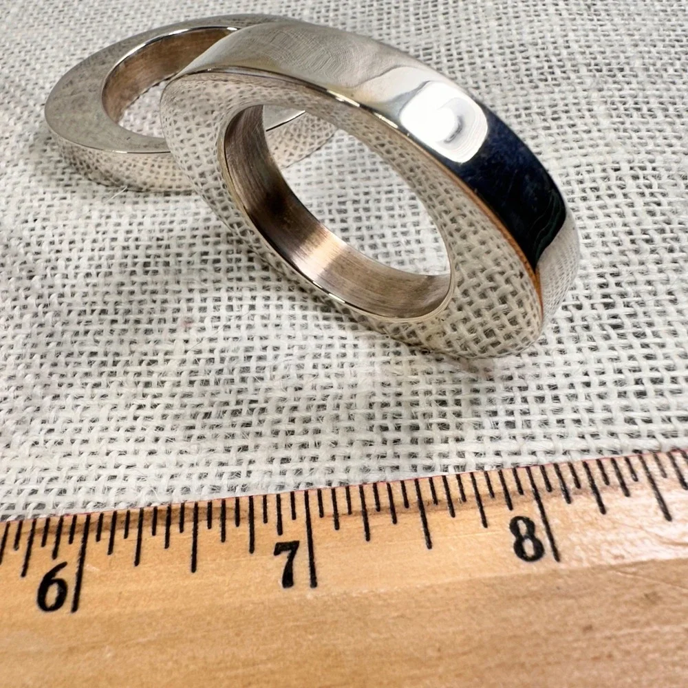 Crate & Barrel Silver‎ Napkin Rings Set of 6 Organic Asymmetric Shapes 620-211
